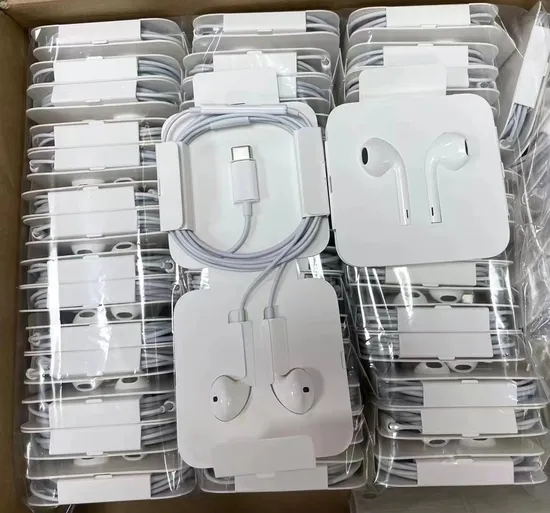 Good Quality Wholesale Type C Wired Earphones Mobile Phone Accessories Stereo Earphones HiFi Earbuds 