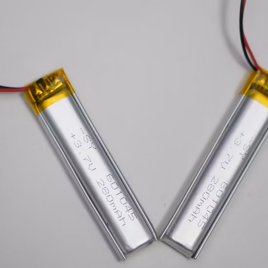 Wholesaler Type C 18650 2000mAh 2600mAh 3500mAh Rechargeable Battery Micro USB Lithium Battery